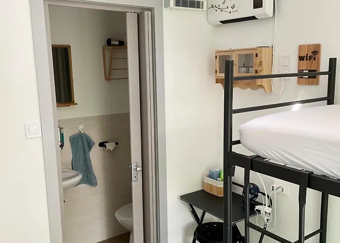 Cozy Little Hideaway Pensjonat 3*